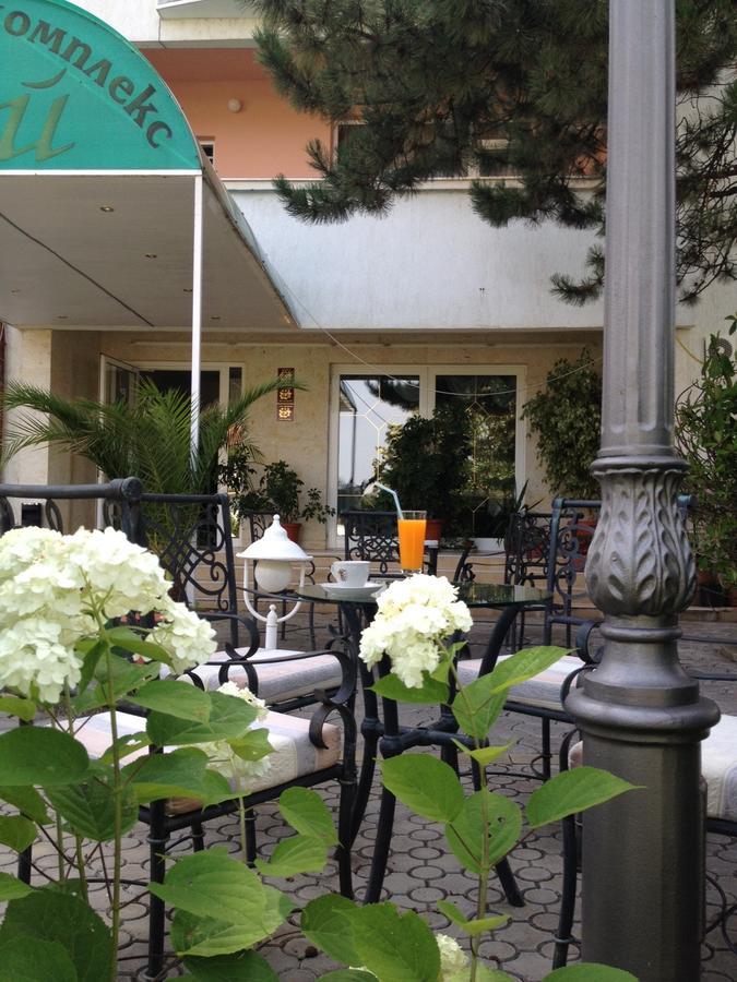 Paradise Hotel Madzharovo ภายนอก รูปภาพ